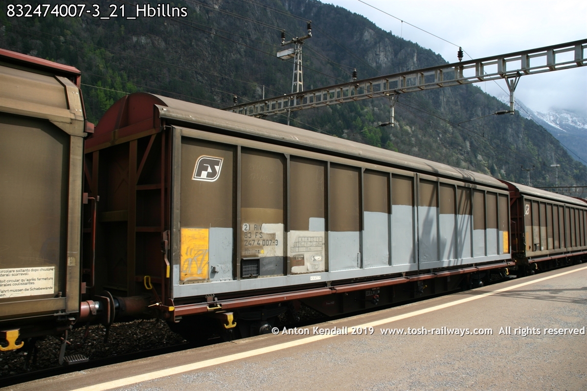 832474007-3_21_Hbillns.jpg